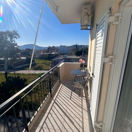 Aktis Apartment Near Airport Артемида Екстериор снимка